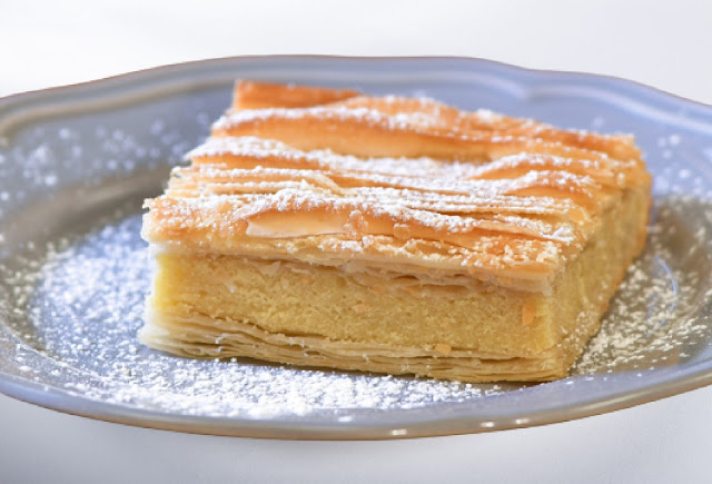 Galatopita me filo (galaktoboureko with phyllo)