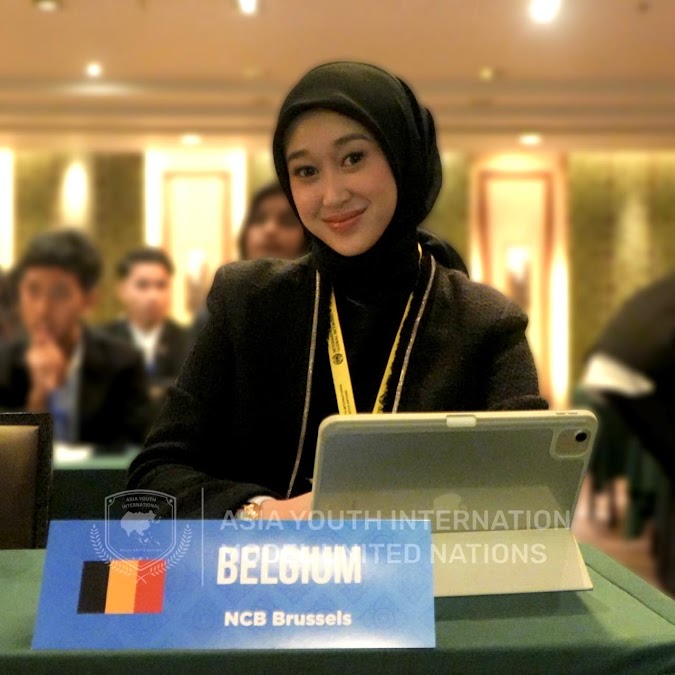 Reissa Anindita: Pendidikan dan Jenjang Karir Sama Pentingnya