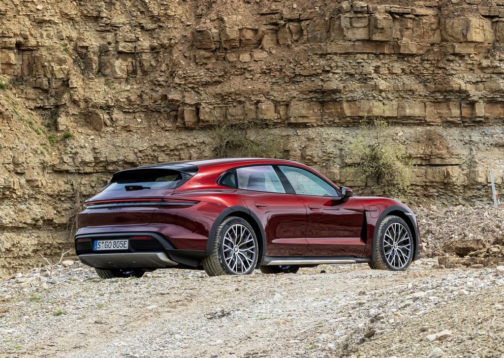 2022 Porsche Taycan 4 Cross Turismo