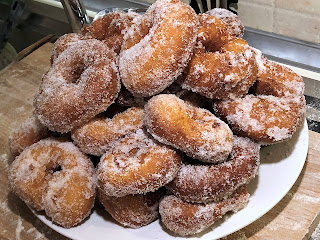 La ricetta dei parafrittus, ciambelle del carnevale di Sardegna