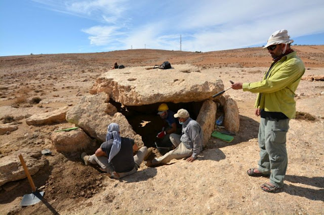 Archaeologists investigate dolmen field in southern Jordan