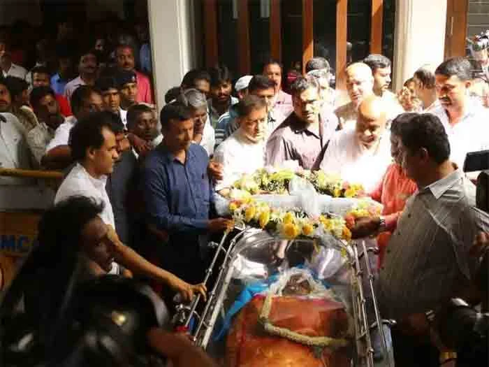 Puneeth Rajkumar Dead: Die Hard Fan Of Kannada Actor Dies By Suicide, 2 More Dead Due To Cardiac Arrest, Bangalore, News, Cinema, Actor, Dead, National