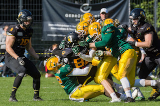 Sportfotografie American Football Münster Blackhawks Olaf Kerber