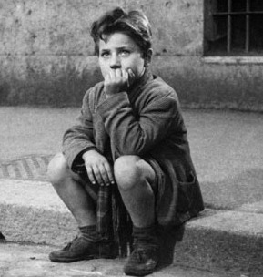 Director Vittorio De Sica was struck by Enzo Staiola's naturally expressive eyes