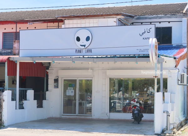 Planet Lapar Cafe Baru di Kota Bharu Kelantan