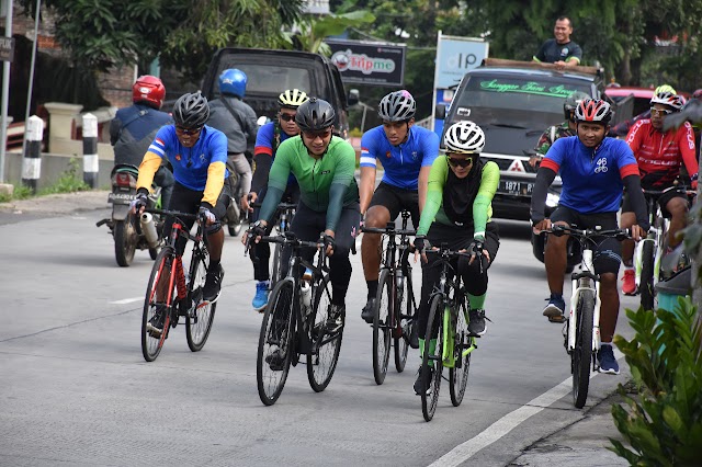 Untuk Meningkatkan Imun Dan Ketahanan Tubuh Dimasa Pandemi, Prajurit Korem 073/Makutarama Gowes Bersama