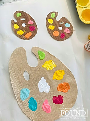 art,Easter,spring,painting,DIY,diy decorating,color palettes,colorful home,crafting,crafting with kids,decorating,paper crafts,trash to treasure,easter decorating,easter decor,easter eggs,easter egg painting,paint palette easter eggs,egg painting,diy easter decor,easter basket.