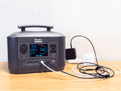「MATECH SonicCharge 100W」と「RAVPower RP-PC128」で充電