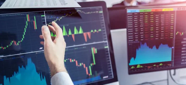 Vantagens e Benefícios de Operar com Robôs Traders Automáticos