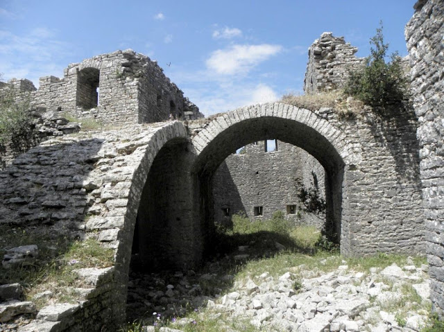 Το άγνωστο κάστρο της Ηπείρου, «σταυροδρόμι» κρίσιμων μαχών για την Ελλάδα