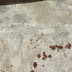 DIAS D'ÁVILA: Mecânico morre após cair sobre garrafas de vidro