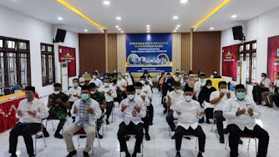 ASN Pemerintah Aceh Gelar Zikir dan Doa di Lokasi Vaksinasi Museum Aceh 4 hours ago 