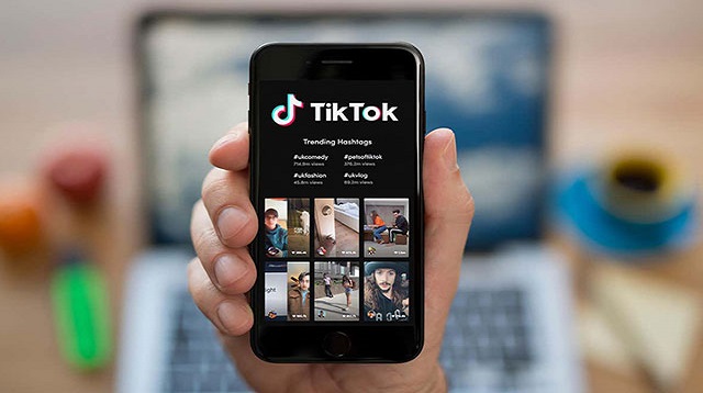  Jika anda ingin menghilangkan tulisan TikTok atau watermark pada video TikTok buat Androi Cara Menghilangkan Tulisan TikTok 2022