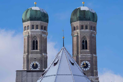 Weihnachtslicht für Alle - München Frauenkirche
