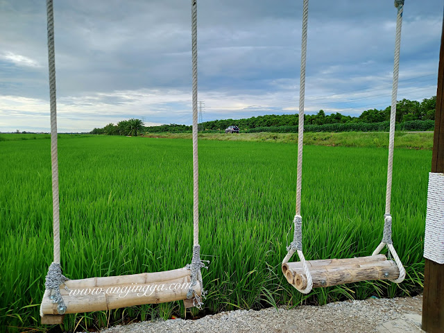 Pasar jerami ban kenal sungai besar