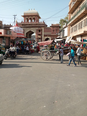 A view outside  "Sardar Market Square" in Jodhpur.