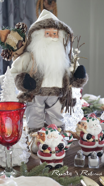 Christmas Decor in the dining room