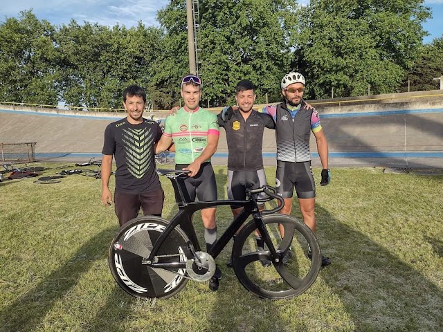 Ciclistas de Concordia en el Campeonato Argentino de pista en Mar del Plata