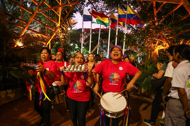 220 mujeres entregaron cuatro documentos con recomendaciones y peticiones a la delegación colombiana de la COP16