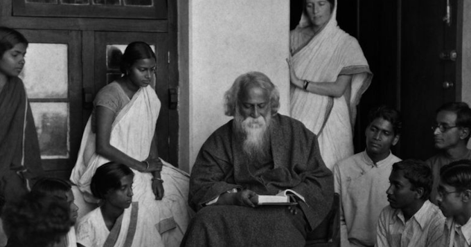 Rabindranath Tagore:আজ ২৫ শে বৈশাখ, কবিগুরু রবীন্দ্রনাথ ঠাকুরের জন্ম বার্ষিকীতে তাঁর সম্পর্কে কিছু অজানা তথ্য - Pralipta 