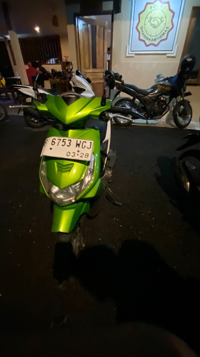 Dua Kendaraan Honda Beat Mengalami Kecelakaan, Salah Satu Pengendara Patah Tulang