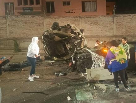 Cinco fallecidos en accidente de tránsito