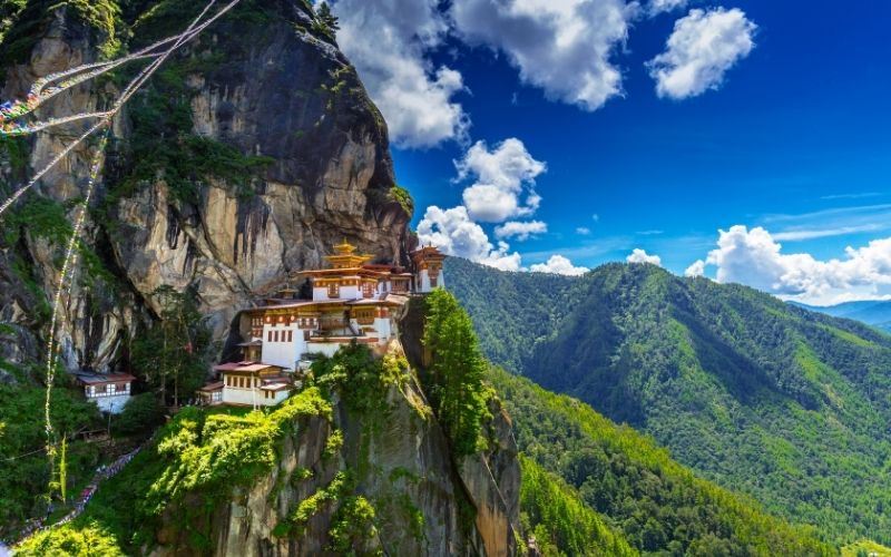 12 Amazing Facts About Bhutan - WebNewsOrbit