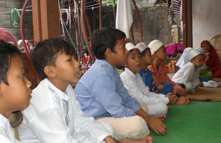 Anak - Anak Yatim