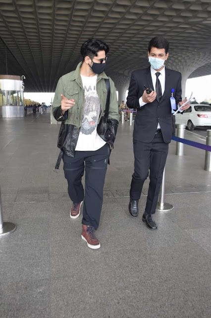 Kiara Advani and Sidharth Malhotra were seen together at the Mumbai airport