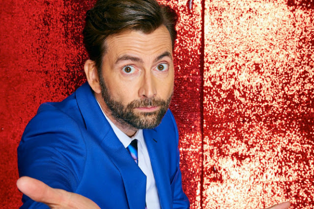 PHOTOS & VIDEOS: David Tennant Co-Hosting Comic Relief