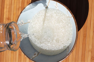Làm trắng răng bằng nước vo gạo-1