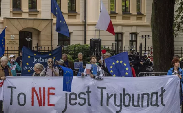 La Pologne Remet En Cause La Primauté Du Droit Européen : On Vous Explique Cette Décision Explosive