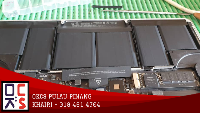 SOLVED: KEDAI MACBOOK BAYAN LEPAS | MACBOOK PRO 15 MODEL A1398 BATTERY BLOATED, NEW BATTERY REPLACEMENT