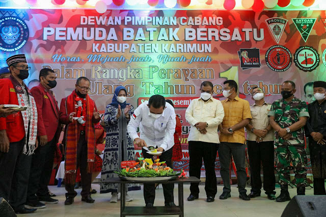 Gubernur Kepri bersama Bupati Karimun Menghadiri Perayaan HUT PBB Kabupaten Karimun yang Pertama