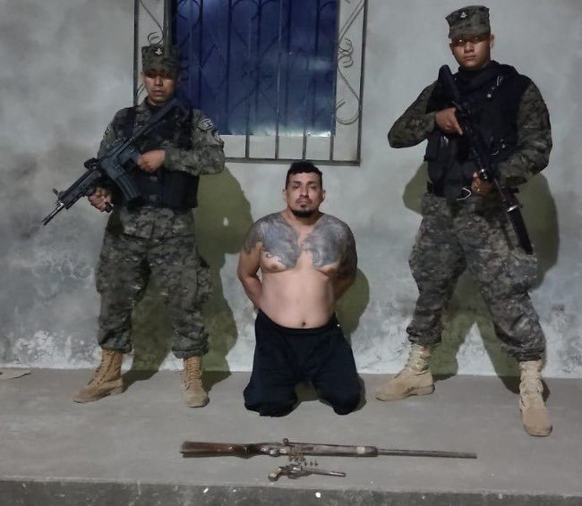 El Salvador: Capturan a alias «Snifer», pandillero de la MS-13 fuertemente armado fue detenido en Jiquilisco