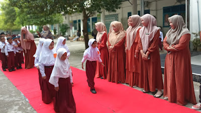 Hari pertama sekolah siswa/i SD Muhammadiyah 2 Langsa penuh kesan