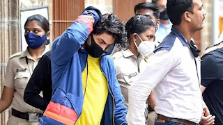 aryan-return-home-after-22-day-custody