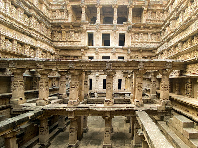 Pillars of Rani ki Vav