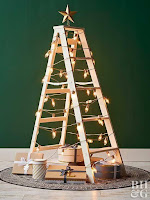 Árboles de Navidad con escaleras recicladas