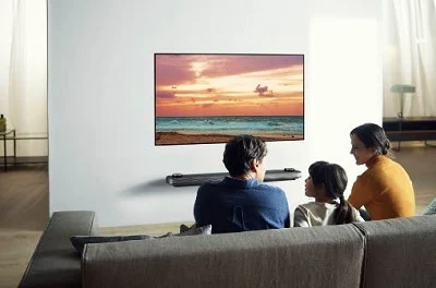 Kelebihan dan Kekurangan Memasang TV pada Dinding Ruangan