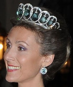 aquamarine tiara bulgari spain queen ena victoria eugenie princess sibilla luxembourg