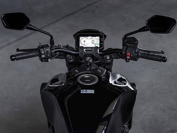 Honda CB 1000R Black Edition chega ao Brasil em 2022 - fotos