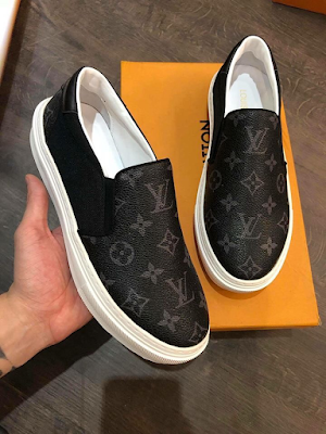 Giày slip on thoải mái