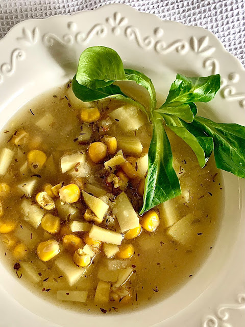 Mais-Kartoffel-Suppe #Rezept #glutenfrei #vegan, Suppenrezept, Suppenliebe, Gewürze, schnell, einfach, leicht, Suppenzeit