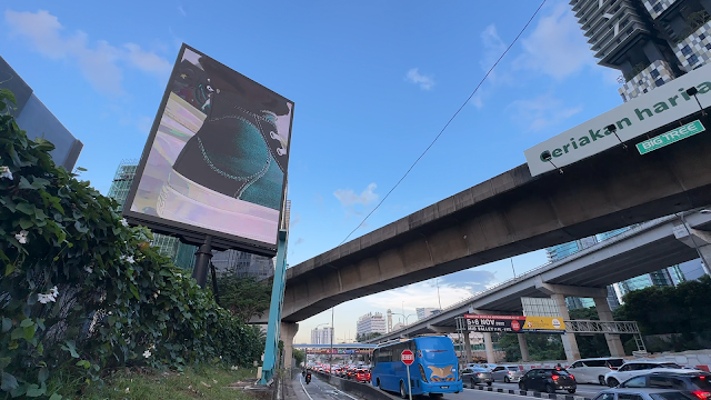 KL Malaysia LED Billboard, Malaysia KL Digital Billboard, Malaysia Digital Billboard Advertising, KL Federal Highway Digital Screen Advertising,