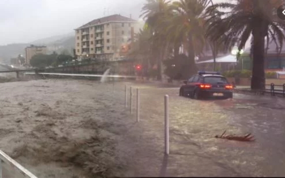 Maltempo, vento forte per danni e incendi