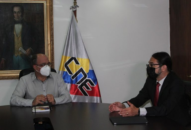 MINCI PREPARA UN EQUIPO PARA VIGILAR LAS REDES SOCIALES EN LA CAMPAÑA