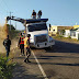 Descubra lo que transportaba este camión próximo al kilómetro 4 de la carretera Duarte en las salidas del municipio de Montecristi.