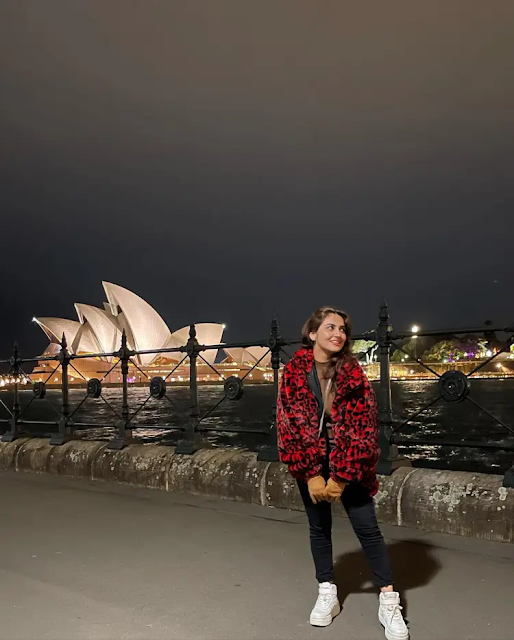 Unseen Photos Of Hiba Bukhari & Arez Ahmed From Their Vacation In Australia