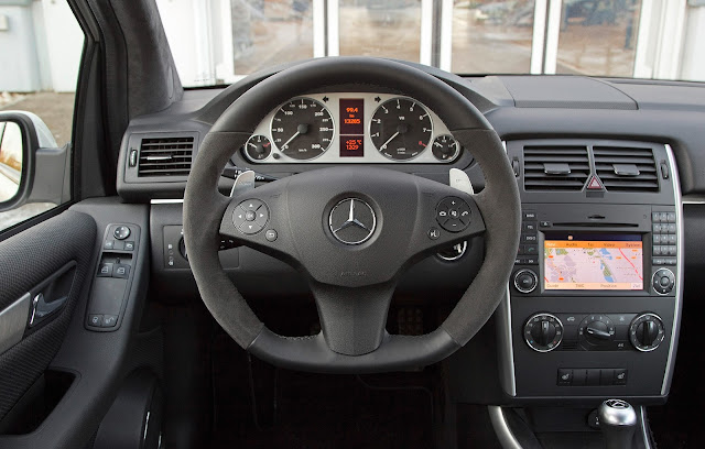 The Mercedes B55 V8 steering wheel with some Alcantara elements on it.